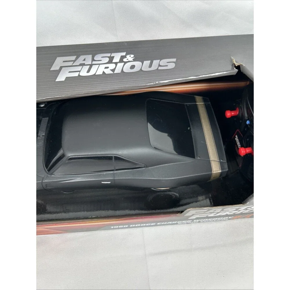 Fast & Furious Jada 1:16 1968 Dodge Charger Widebody RC Radio Control